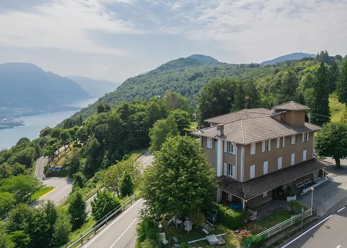 Pet Friendly Hotel Mirabeau